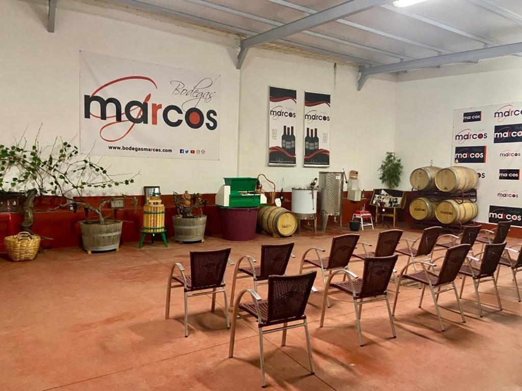 Finca Entrevinedos De Bodegas Marcos Peñafiel Εξωτερικό φωτογραφία