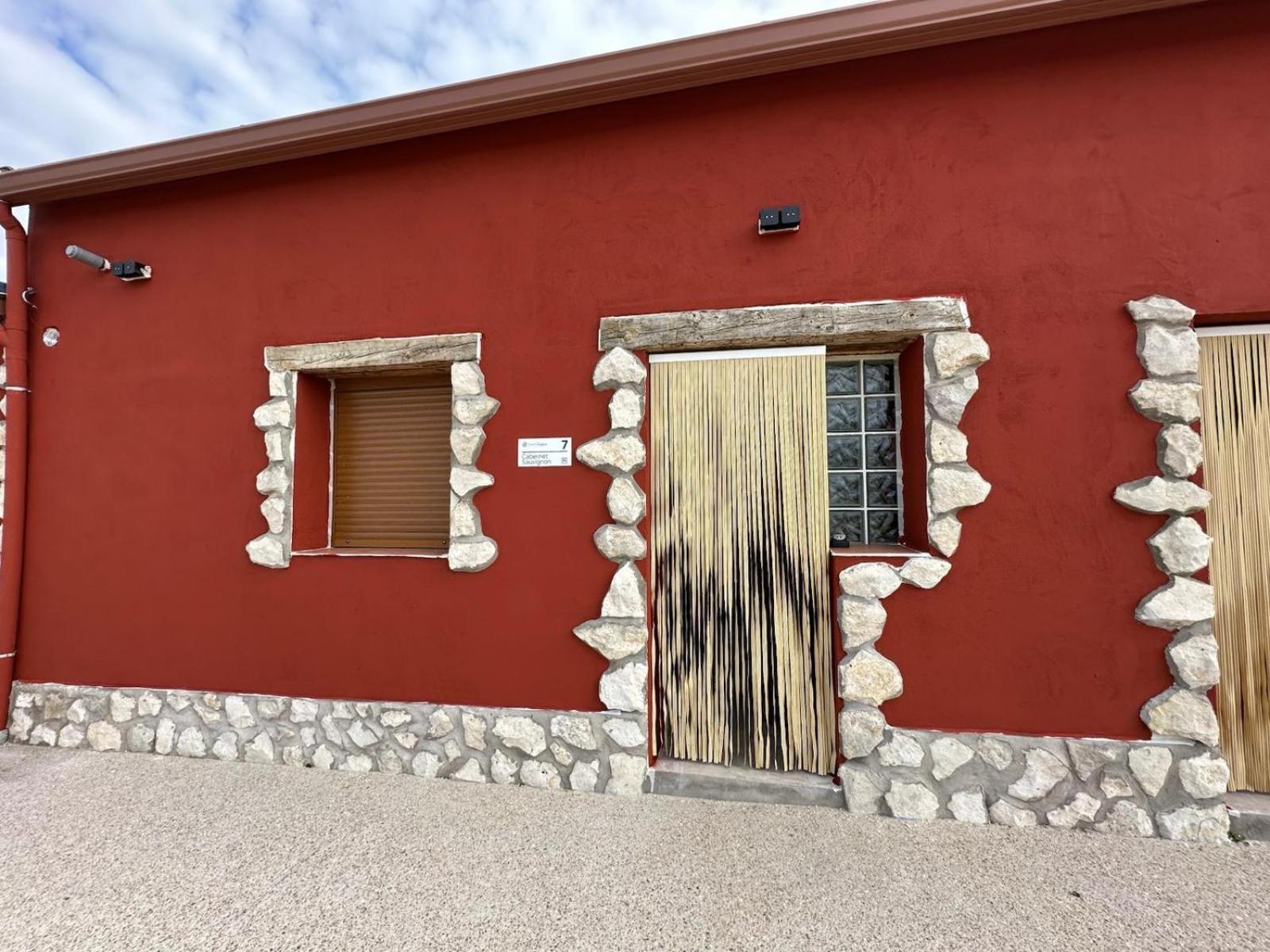 Finca Entrevinedos De Bodegas Marcos Peñafiel Εξωτερικό φωτογραφία