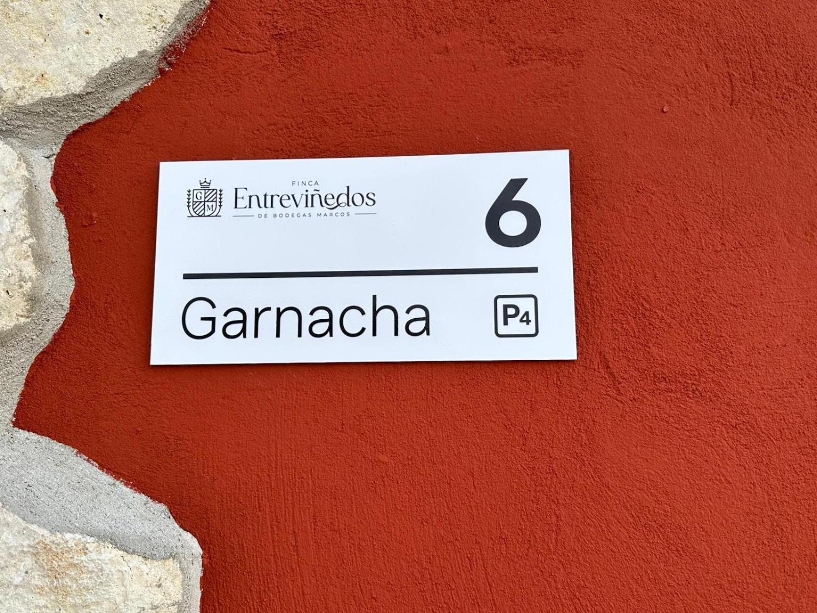 Finca Entrevinedos De Bodegas Marcos Peñafiel Εξωτερικό φωτογραφία